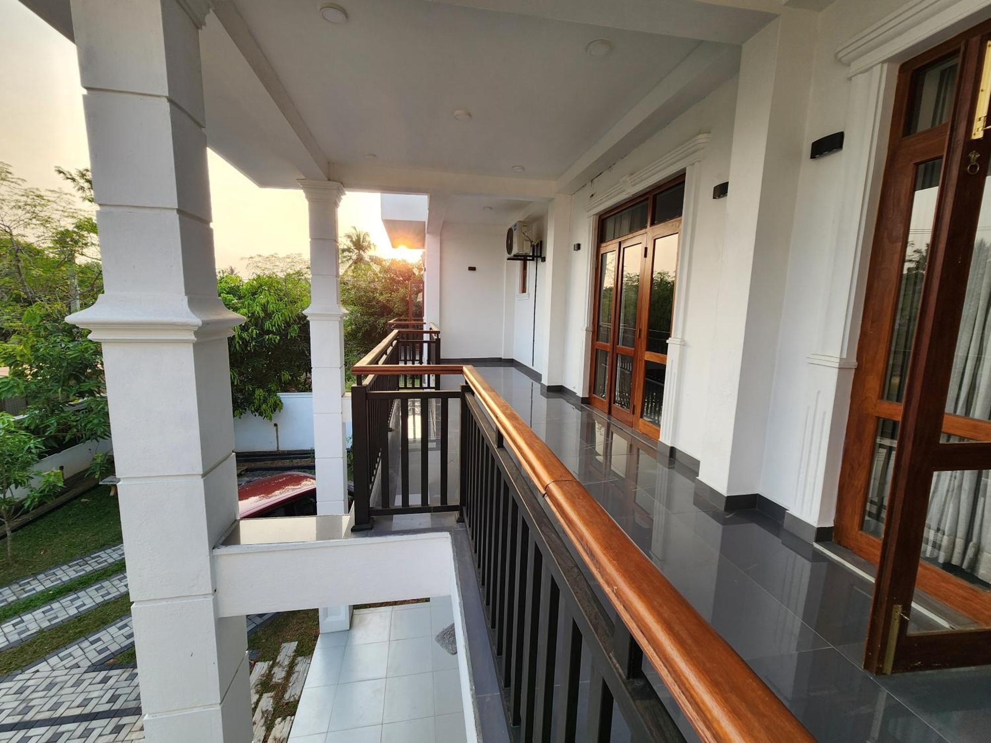 Regno Villa The Infinity By Nflix Panadura Bagian luar foto