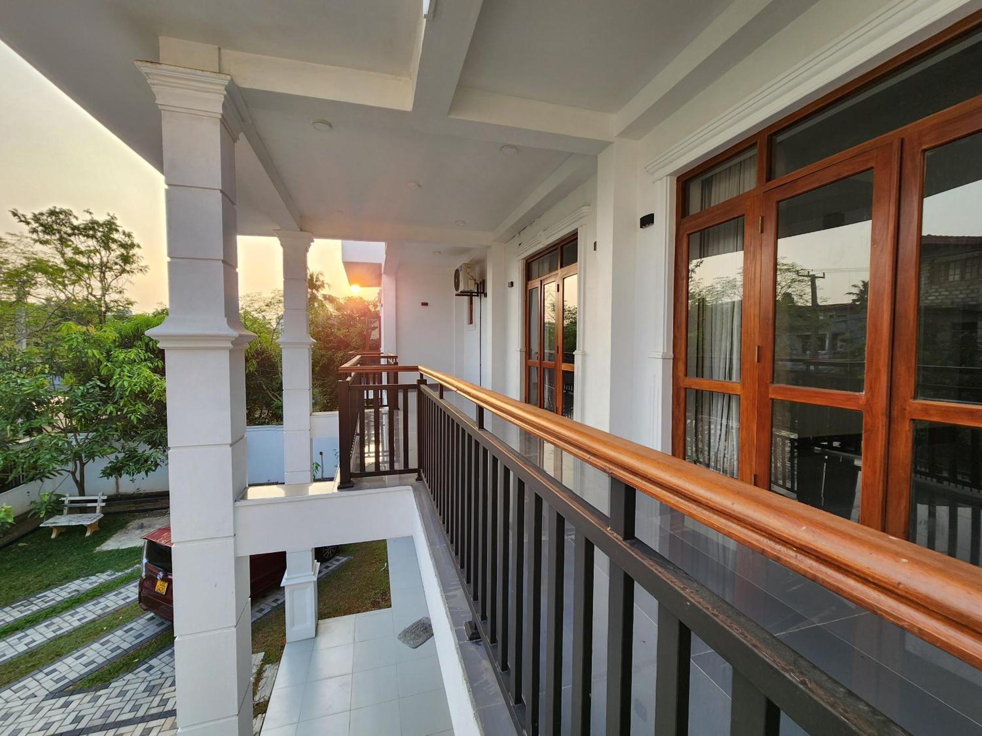 Regno Villa The Infinity By Nflix Panadura Bagian luar foto